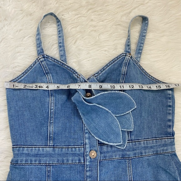 7 FOR ALL MANKIND Double Bow Tie-Front Denim Dress - Picture 6 of 9